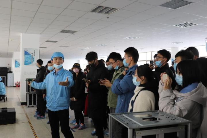 1606954661267096568.jpg 1606954661267096568.jpg